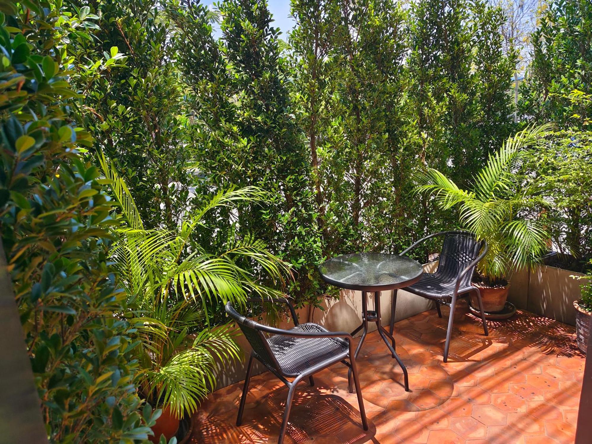 The Guest Arak Boutique Hotel Чиангмай Экстерьер фото